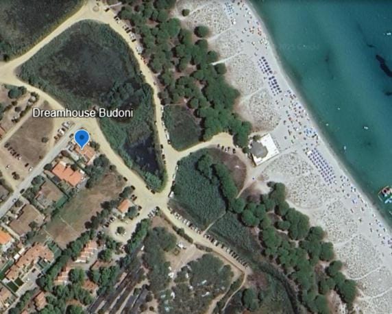 Neighbourhood, Natural landscape, Bird's eye view, Beach