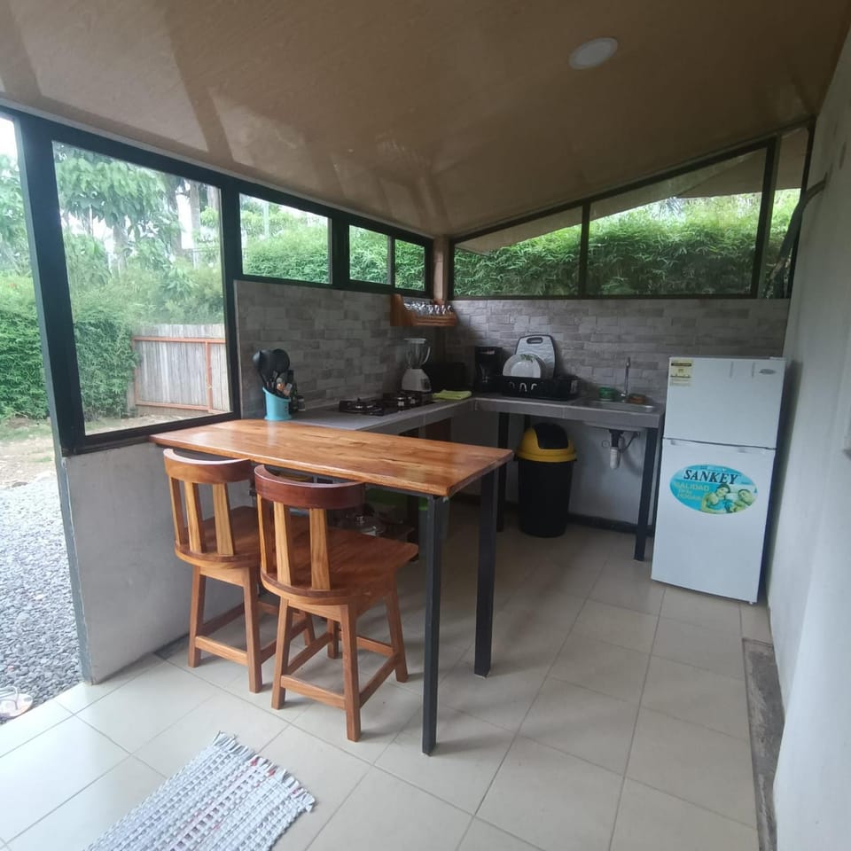 Coconut Lodge Bambu Apartment in Puntarenas Province