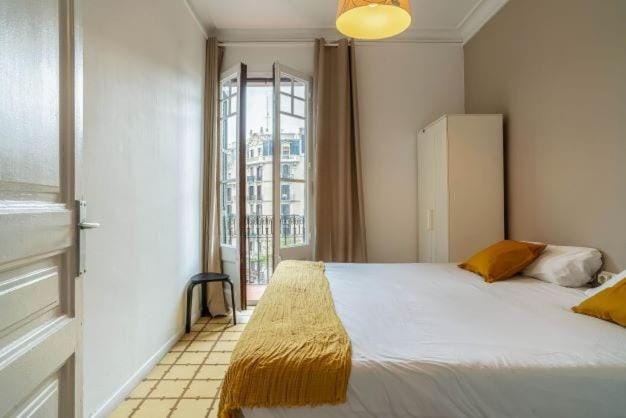Canela Homes MIDTERM MONUMENTAL Apartment in Barcelona