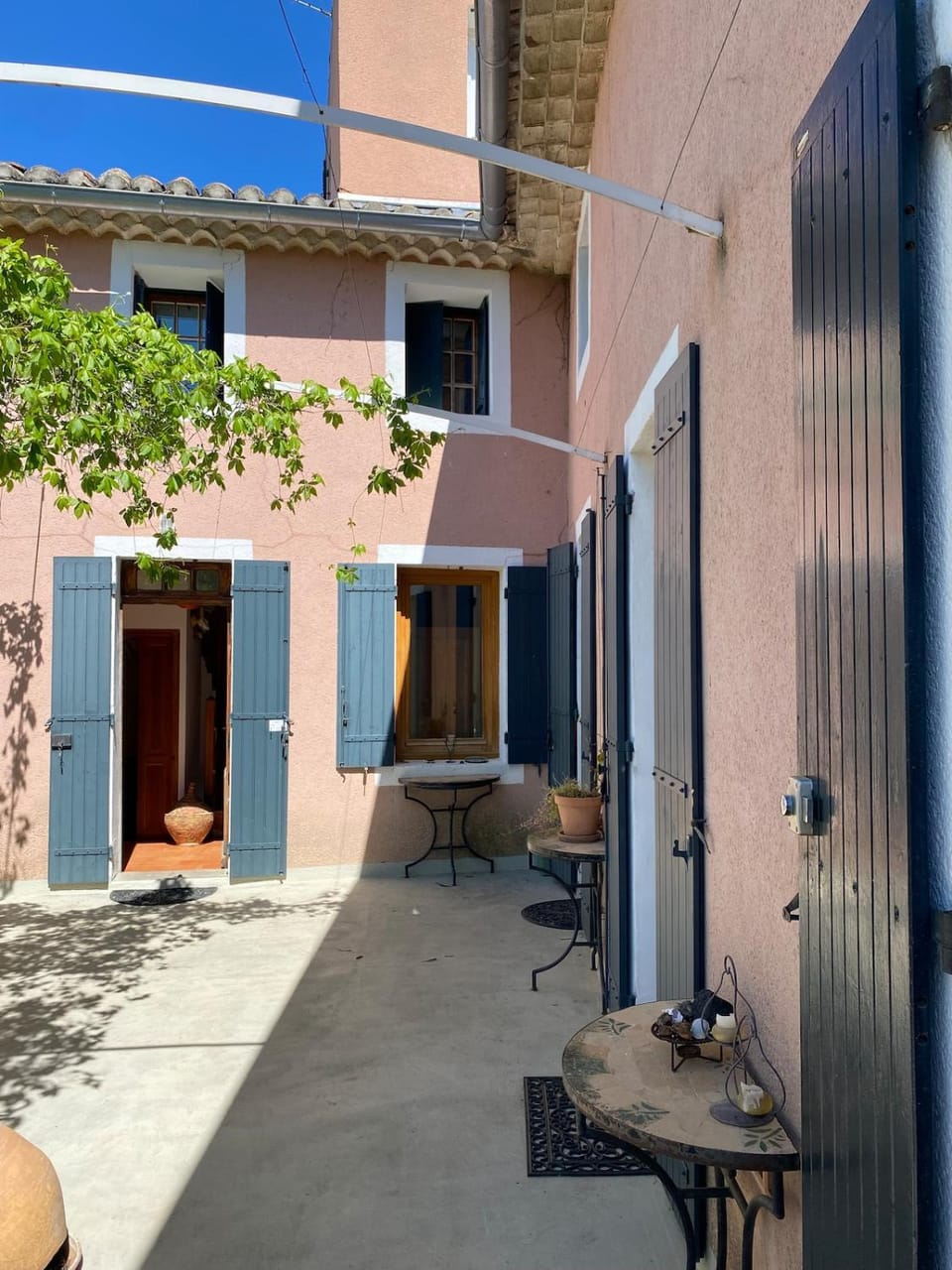 Property building, Patio, Day, View (from property/room), Balcony/Terrace