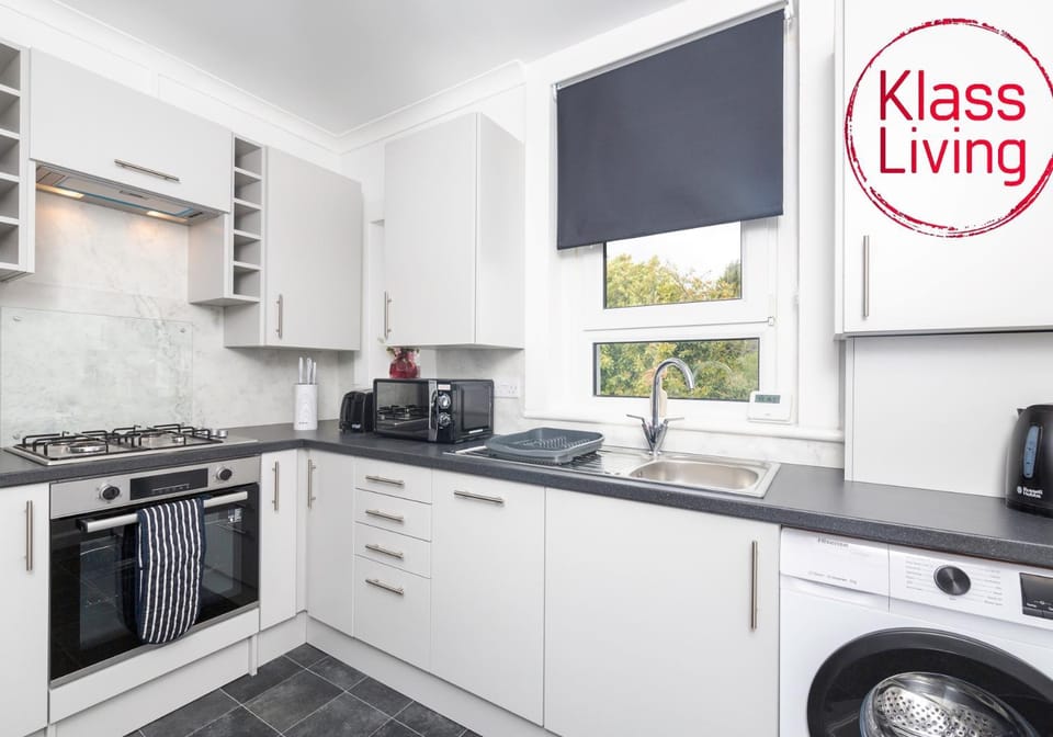 Coffee/tea facilities, Kitchen or kitchenette, Decorative detail, Guests, group of guests, Family