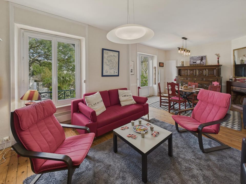 Communal lounge/ TV room, Living room