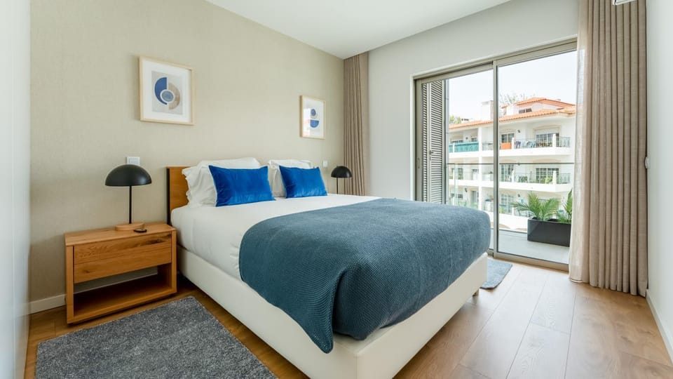 Modern 2BR w Rooftop Pool & Parking by LovelyStay Apartment in Lagos