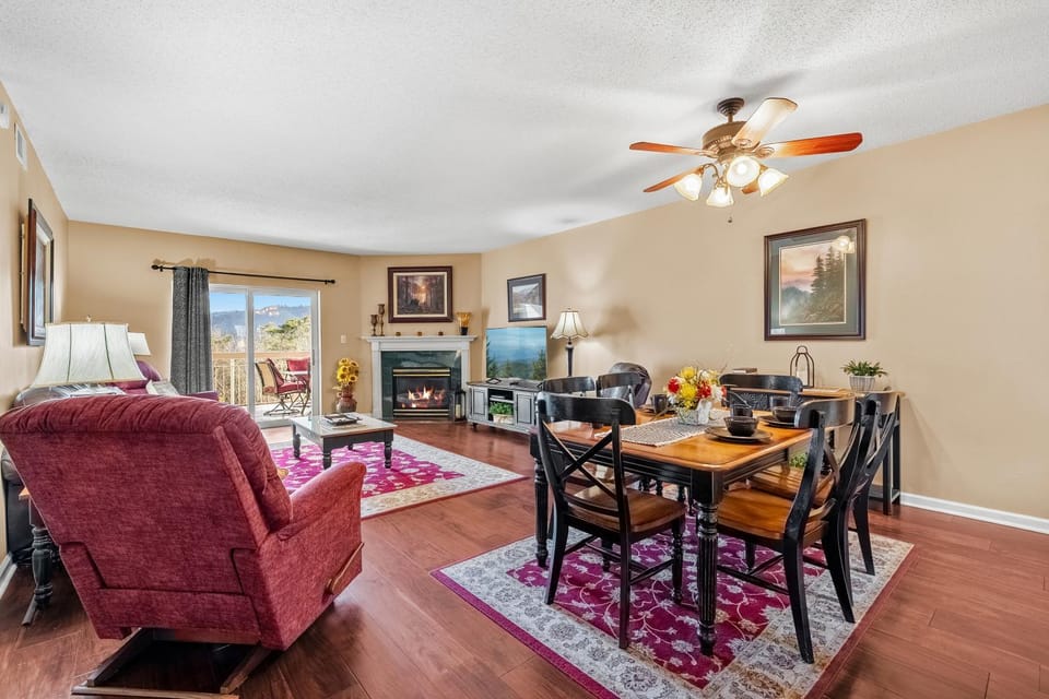 WP444 Vacation Destination House in Pigeon Forge