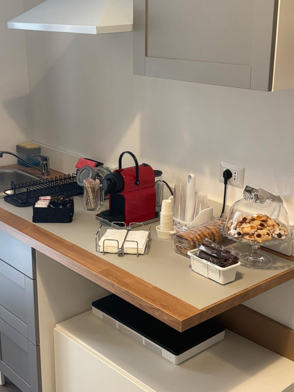 Coffee/tea facilities, Food and drinks, Food, stove, toaster