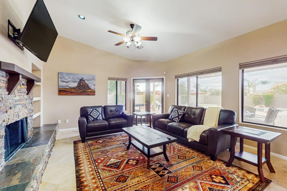 The Peoria Palms House in Glendale