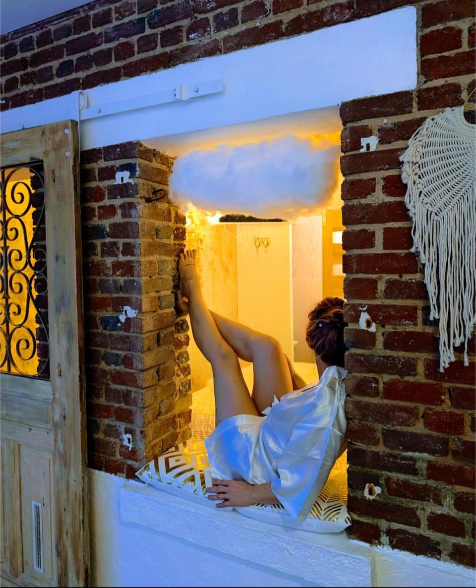 La Whiteroom de l'Artois Love hotel in Hauts-de-France