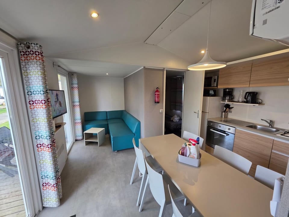 Houlgate-153- Mobilhome cosy 4 personnes Camping 5 étoiles Campground/ 
RV Resort in Houlgate