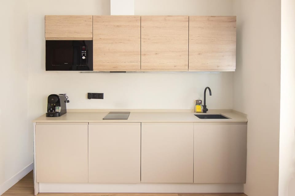 Coffee/tea facilities, Kitchen or kitchenette