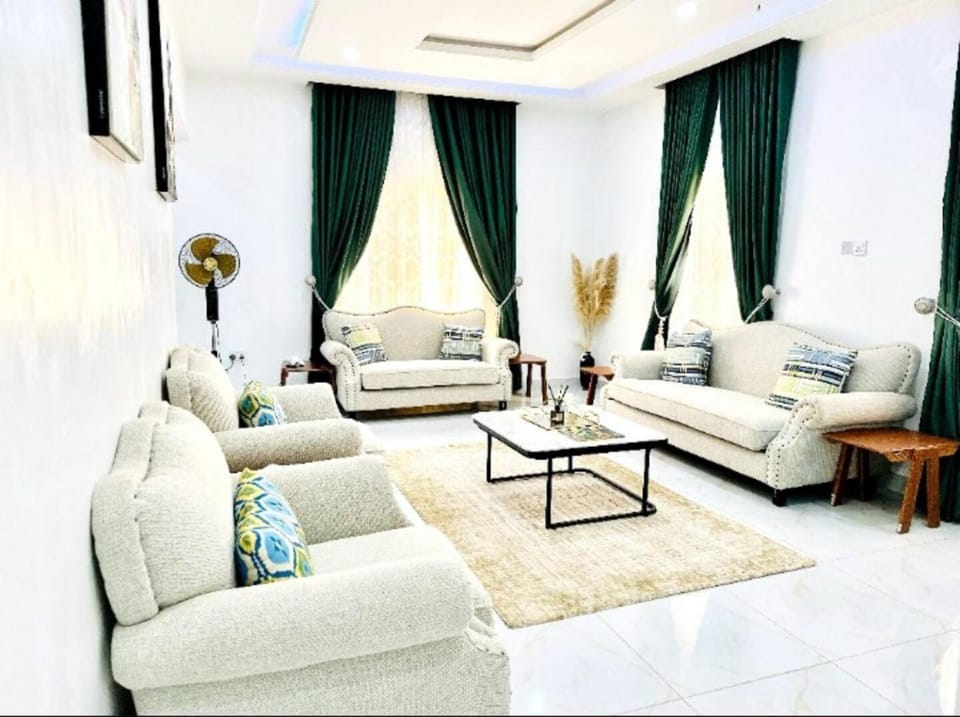Urban TS AirB&B Apartment in Abuja