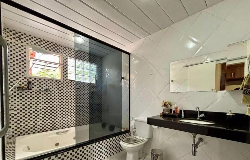 Sitio Julimari House in State of Minas Gerais, Brazil