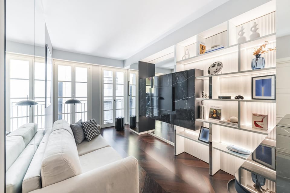 Easylife - Milano - Medici 5 P2D - Duomo Apartment in Milan