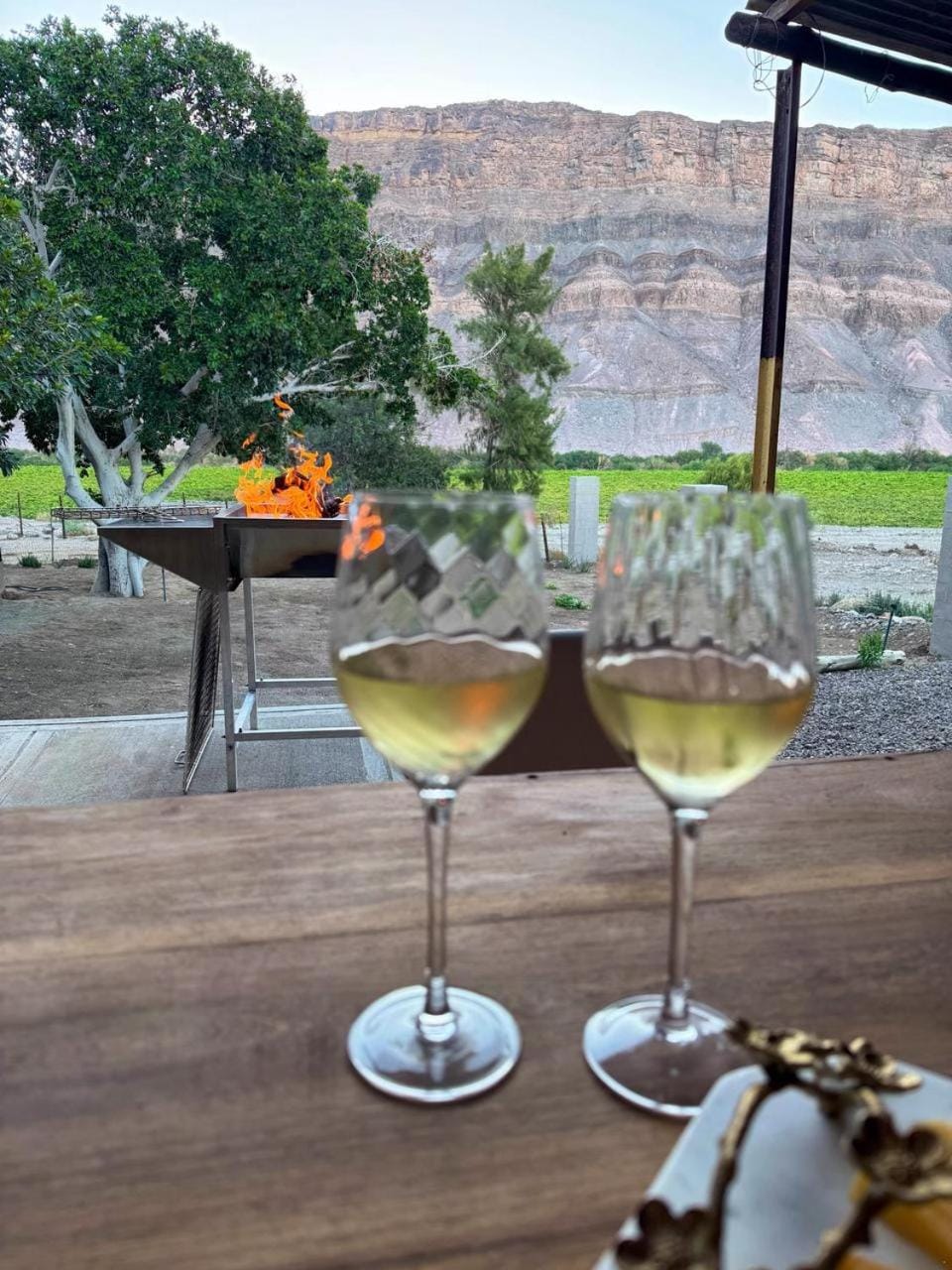 Patio, Natural landscape, Dining area, Mountain view