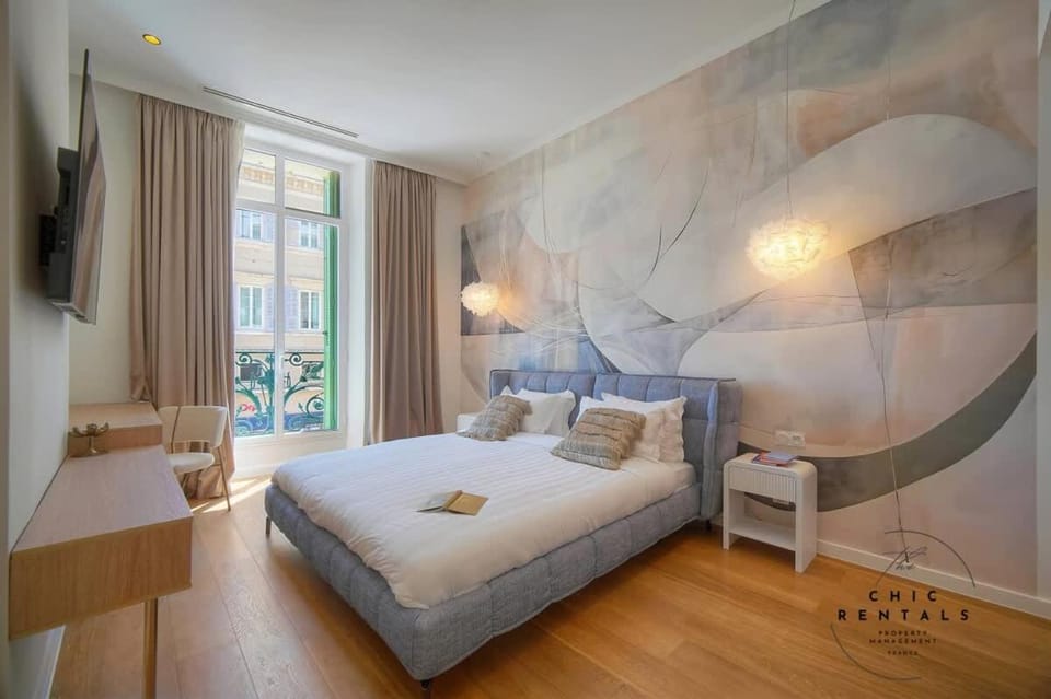 Tiffany Luxury 4BDR and 4Bath next to Palais Apartment in Cannes