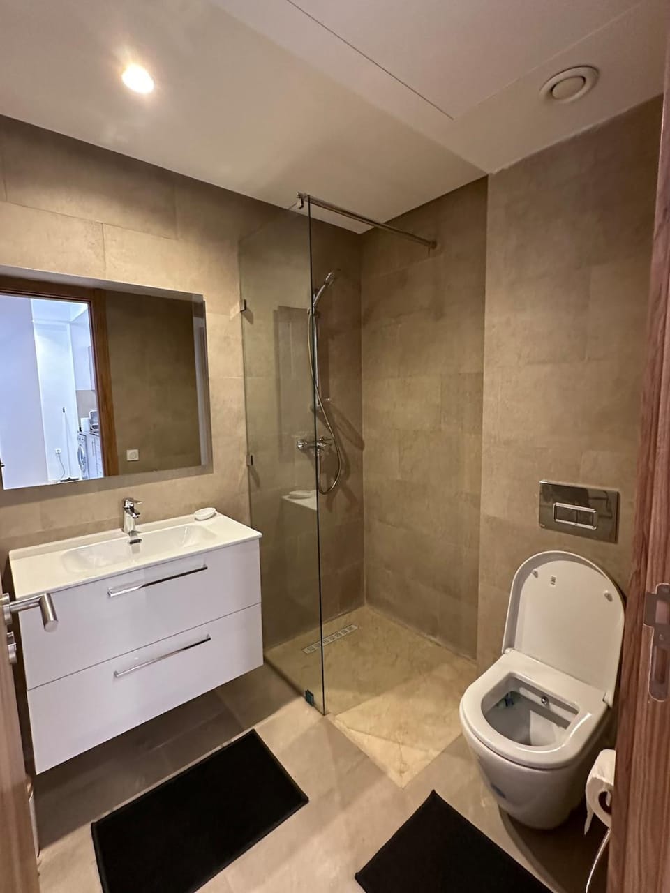 Shower, Toilet, Bathroom