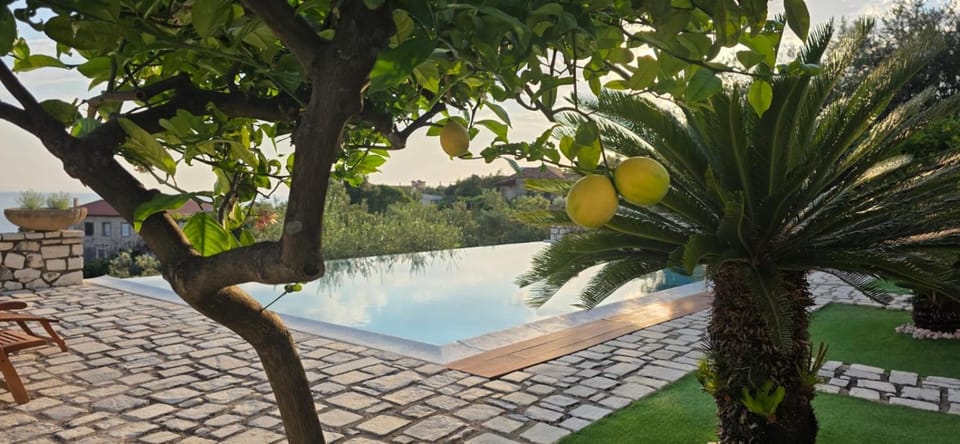 Privat Pool Garden Villa Villa in Vlorë County, Albania