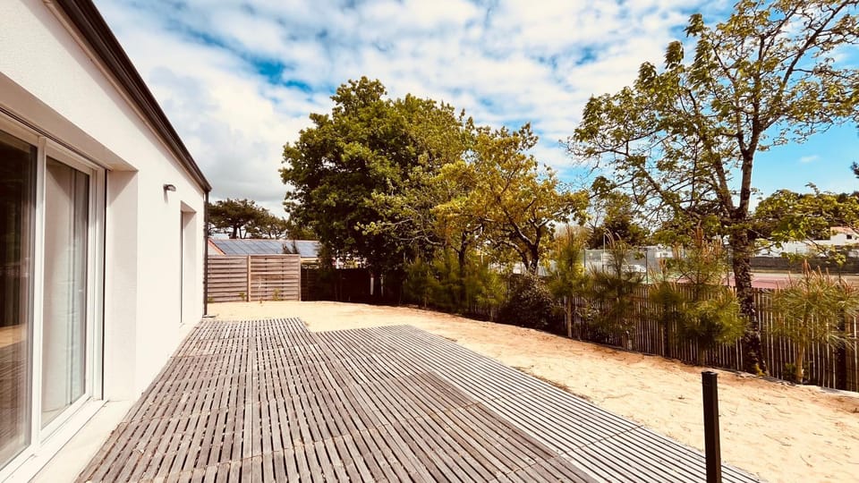 Patio, Natural landscape