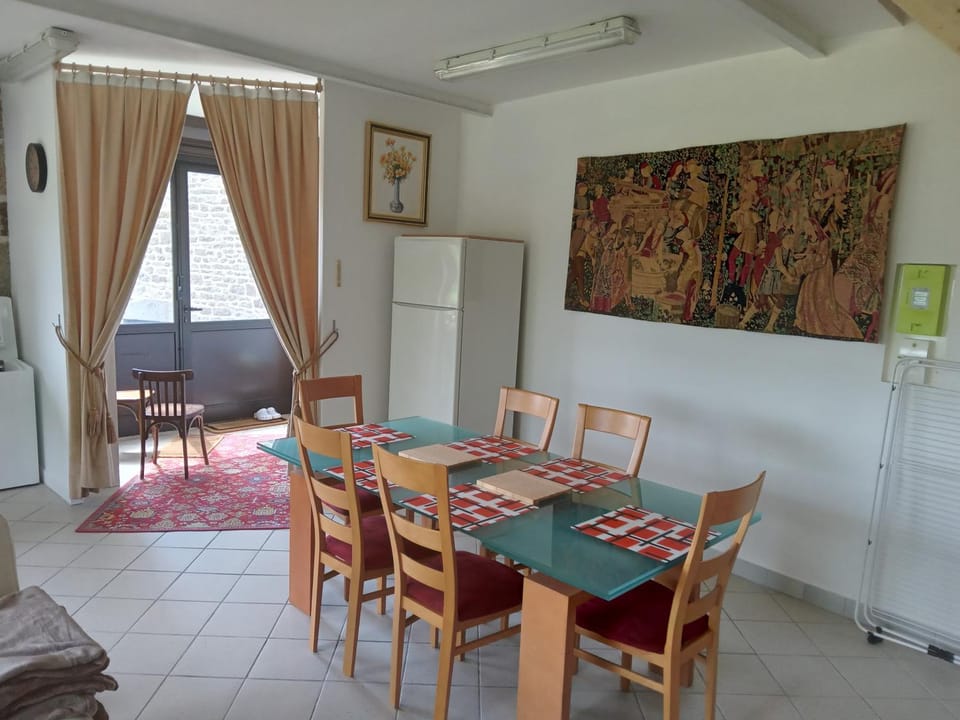 Le Mouton Chic House in Nouvelle-Aquitaine