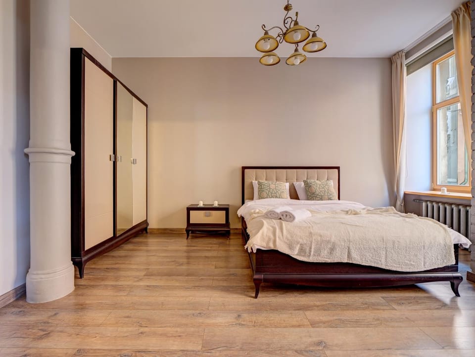 Old Riga 1BR, Doma Square Views Apartment in Latvia