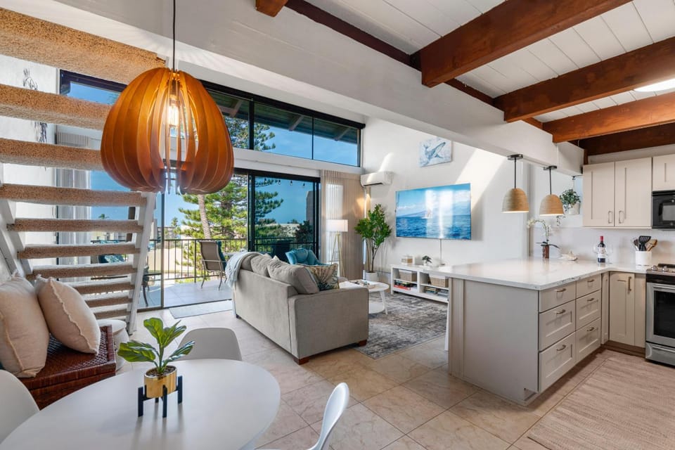 Perch - Alii Kai Loft House in Kihei