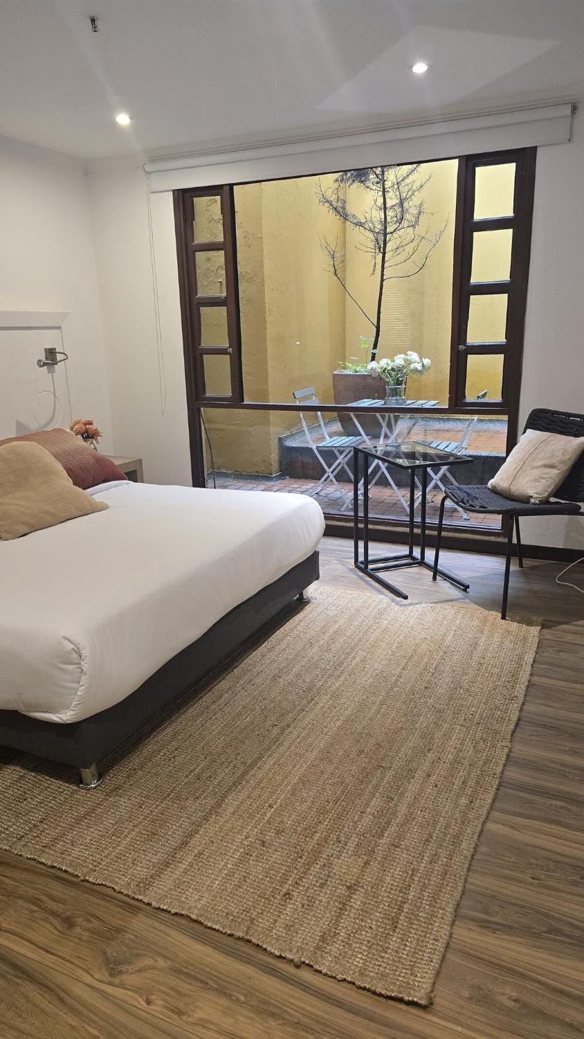 Patio, Bed, Living room, Photo of the whole room, Seating area, Dining area, Bedroom, Inner courtyard view