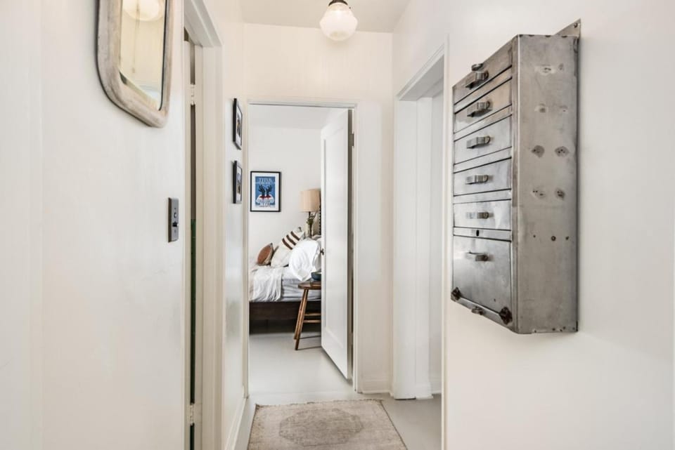 The Marlowe Seaside Inn - Vintage Luxury at the Beach - Hotel Amenities Apartment in Santa Barbara