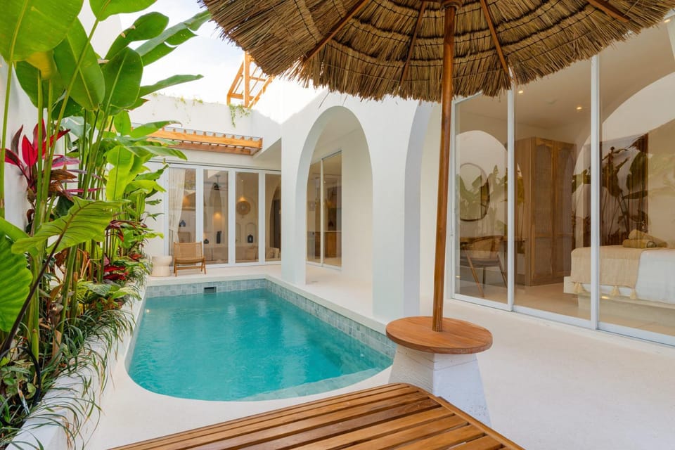 Pool view, Swimming pool, Swimming pool