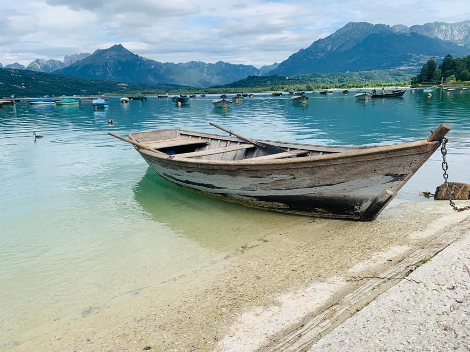 Nearby landmark, Natural landscape, Activities, Beach, Lake view, Mountain view