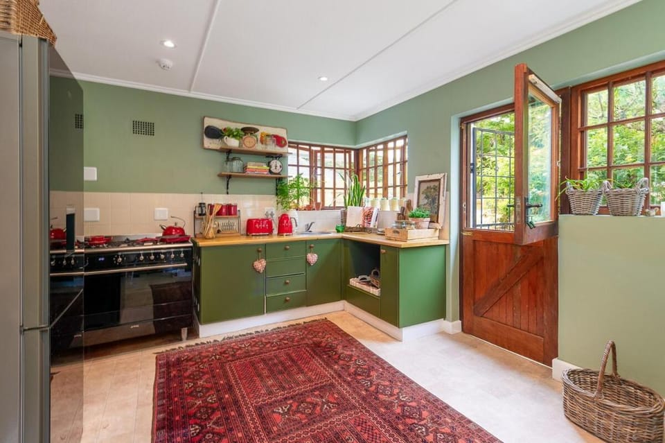 Leisure Island Cottage Villa in Knysna