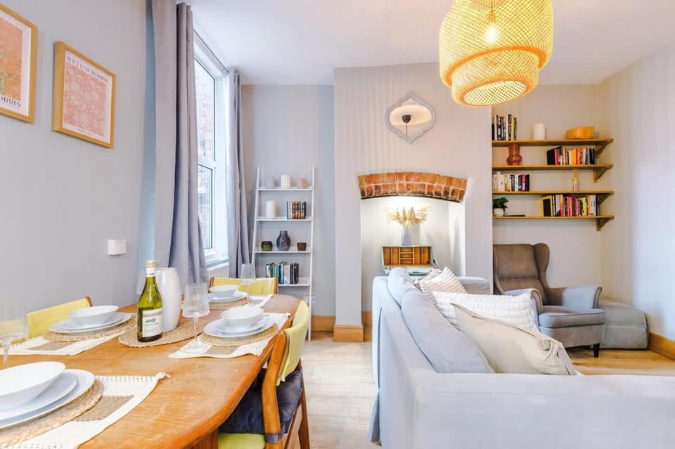 Stylish 3Bed Central House in the Heart of Chester House in Chester