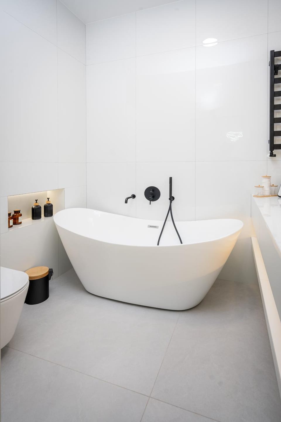 Bathroom, Bath