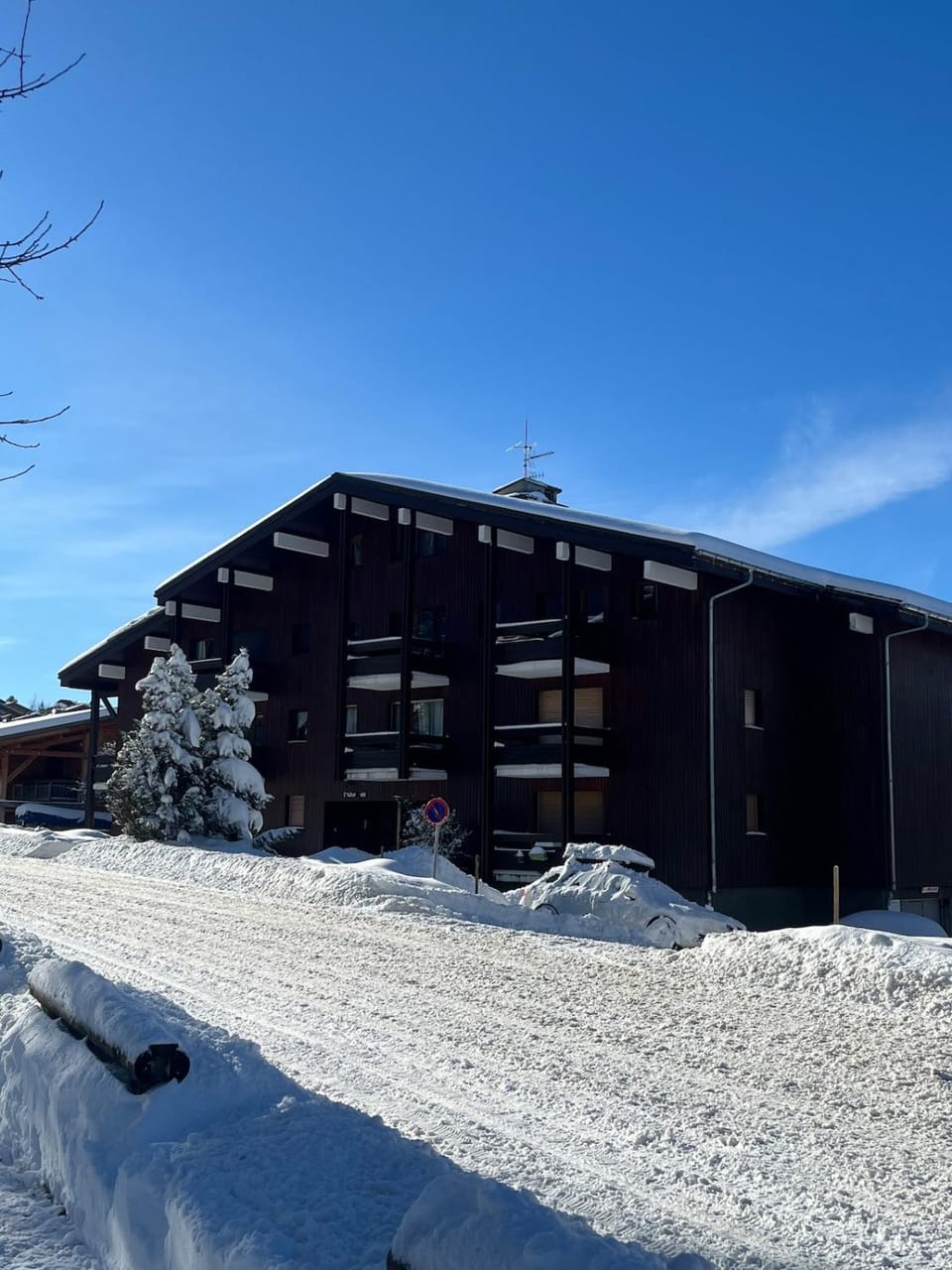 Property building, Winter