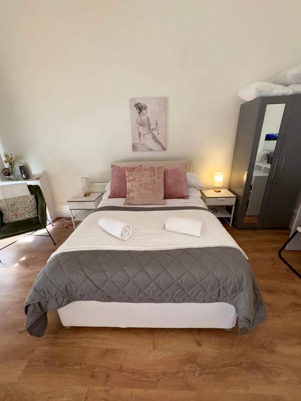 Bed, Photo of the whole room, Bedroom, towels, wardrobe