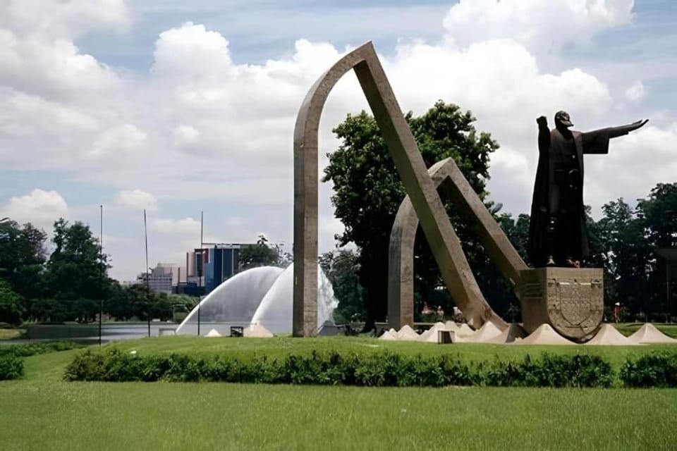 Get a Flat 1302 Bienal-Ibirapuera Apartment in Sao Paulo City