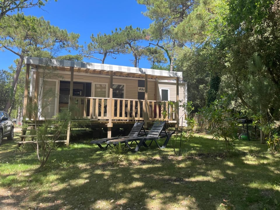 L'écureuil Campground/ 
RV Resort in Pays de la Loire