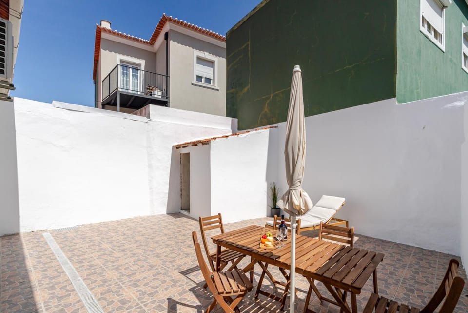 Property building, Patio, View (from property/room), Balcony/Terrace, Dining area