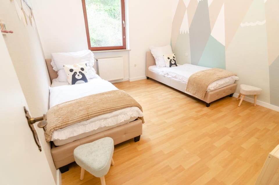 Moselblick-Balkon Familienparadies mit Spielzimmer ruhig & großzügig Apartment in Rhineland-Palatinate