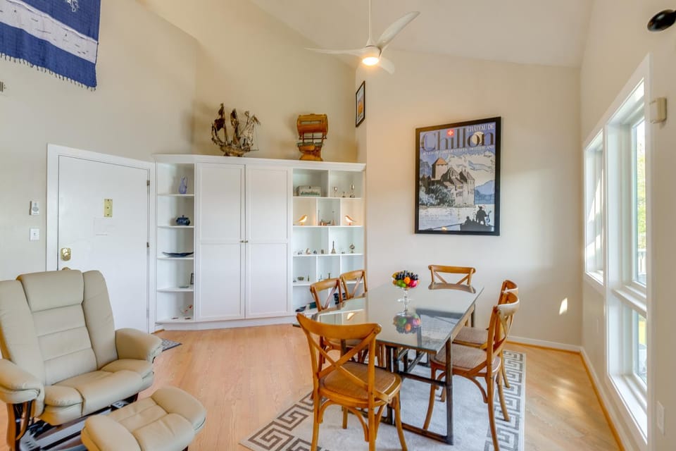 Dock + Pool Access: Condo on Smith Mountain Lake House in Smith Mountain Lake