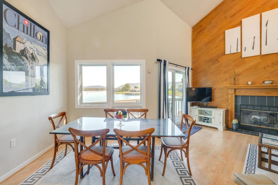 Dock + Pool Access: Condo on Smith Mountain Lake House in Smith Mountain Lake