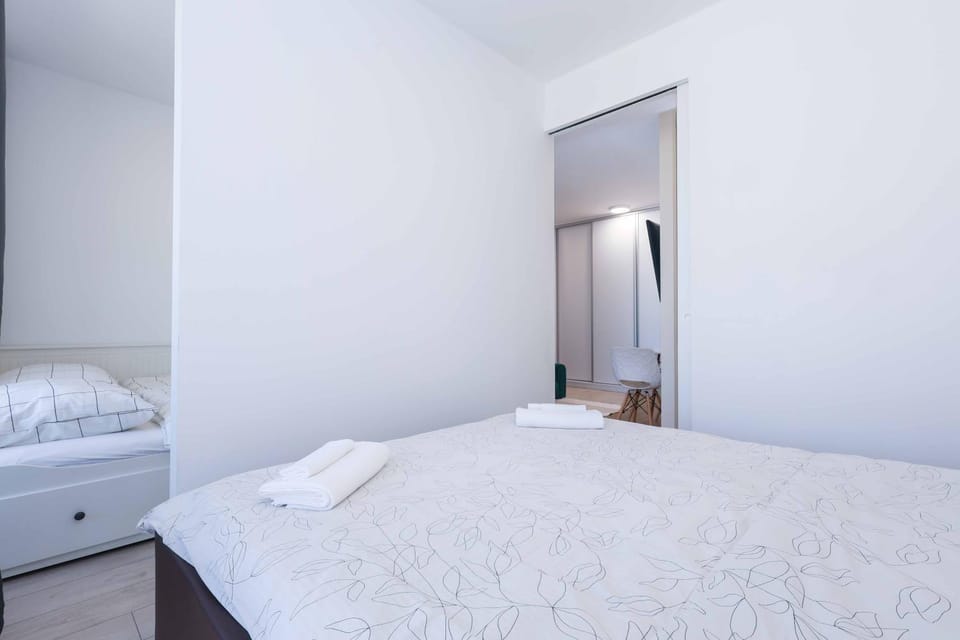 NESTO- brand new apartment with free parking! Apartment in Bratislava