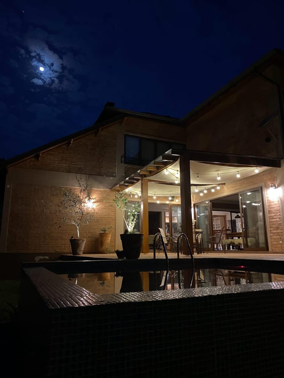 Night, View (from property/room), Balcony/Terrace, Swimming pool