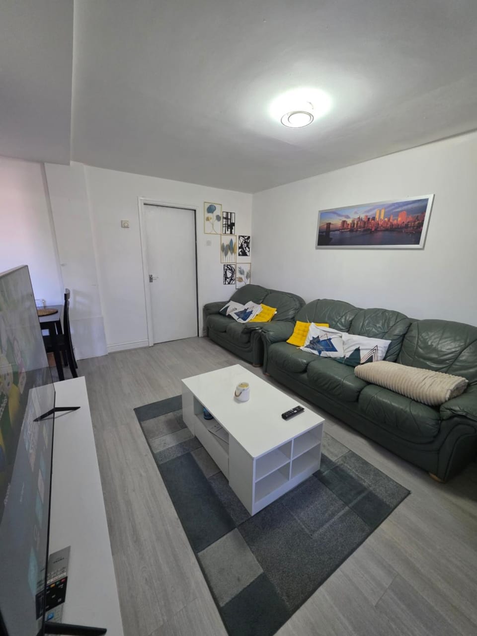 Serene room Vacation rental in Liverpool