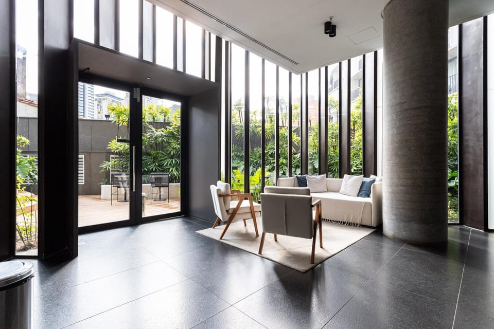 Seating area, Internal: Not applicable to any particular room