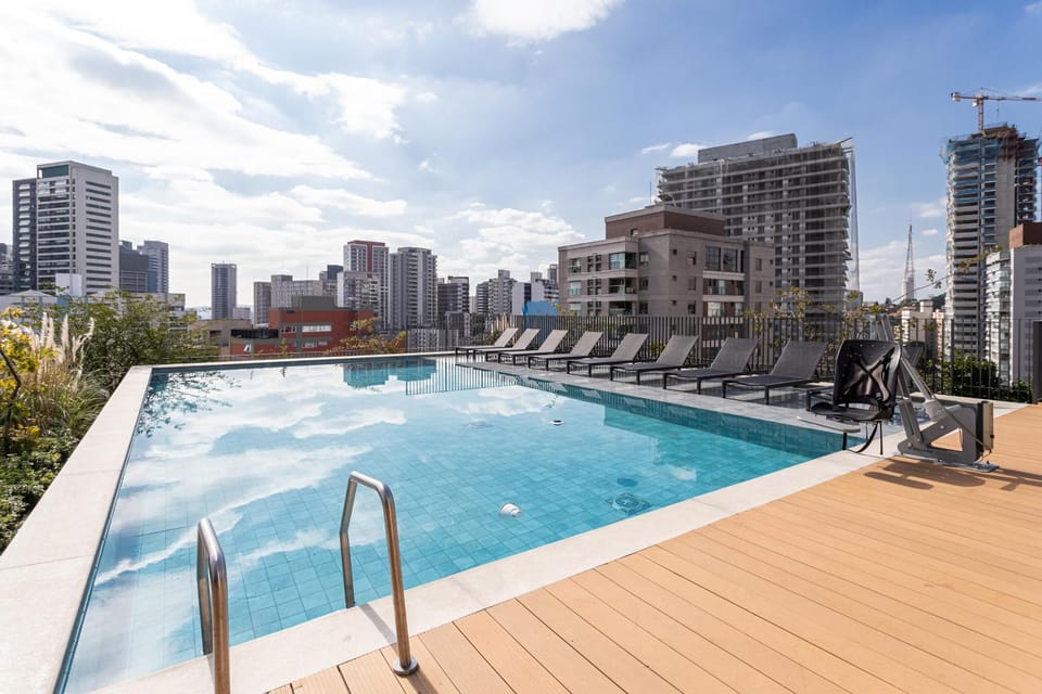Swimming pool, Swimming pool