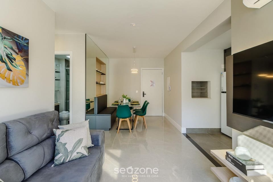 TV and multimedia, Living room, Dining area