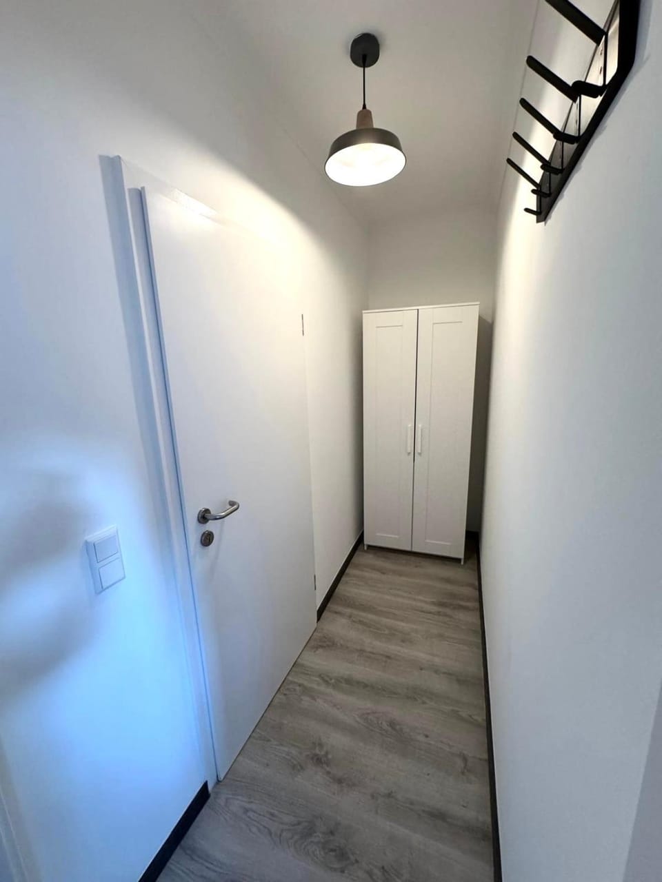 River view, wardrobe