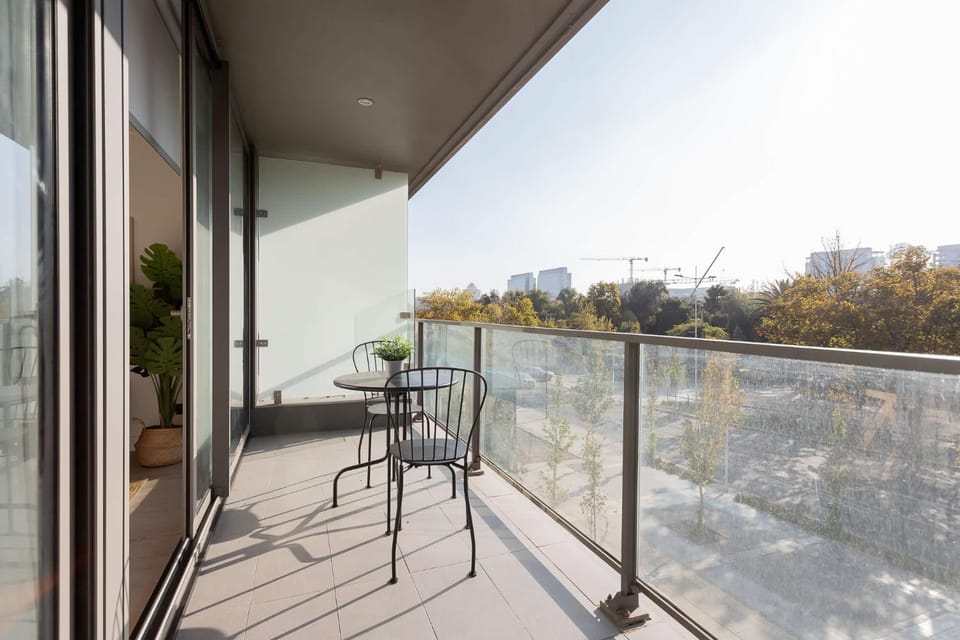 Spacious Retreat 1BE 1BA Prime Location Apartment in Las Condes