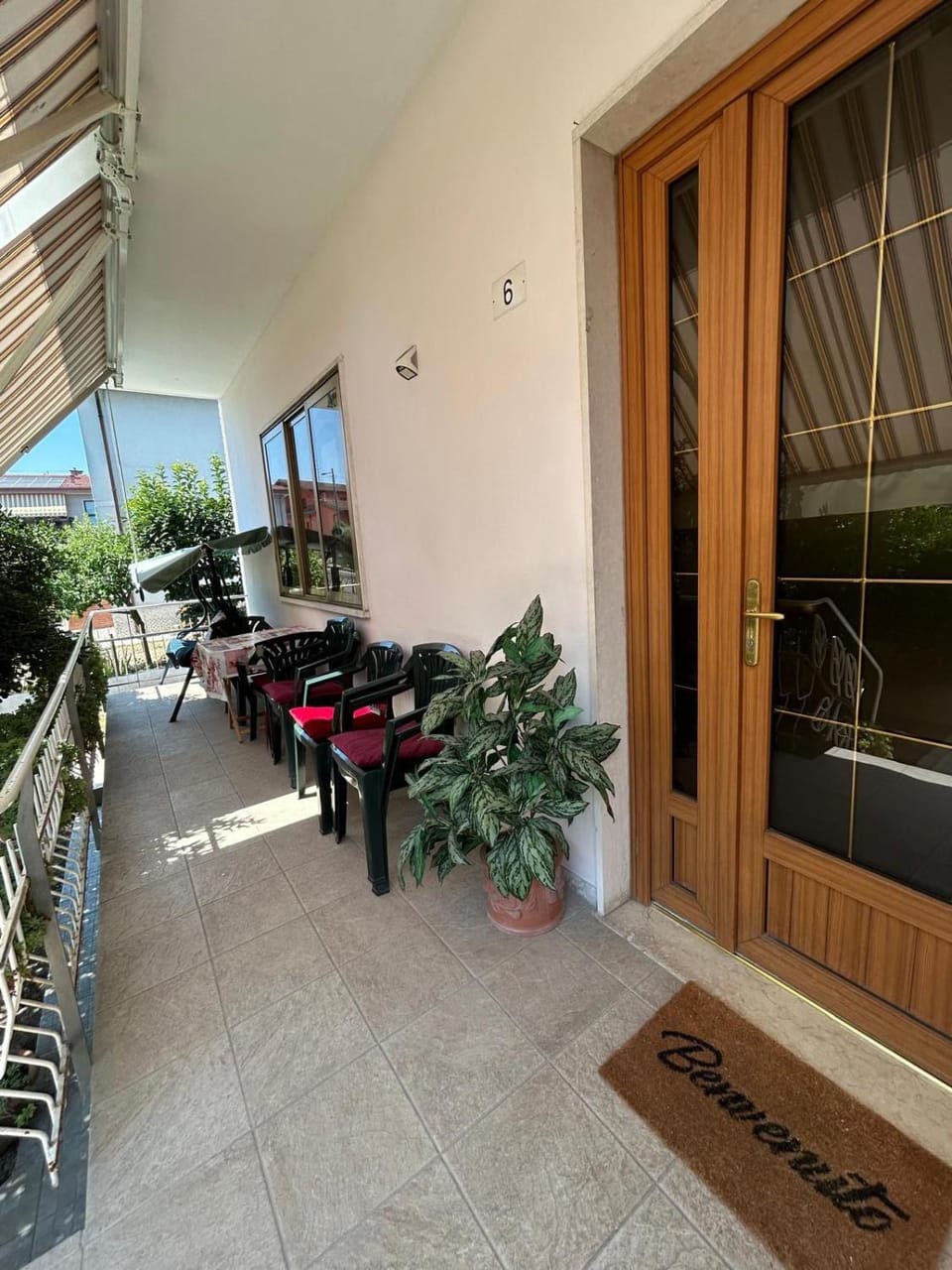Venetian Style Apartments in Villa Apartment in Verona