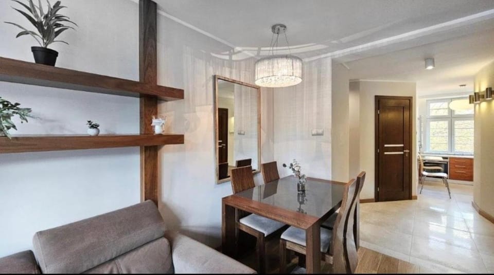 Let's Stay Apartments - Coral Apartment in Gdansk