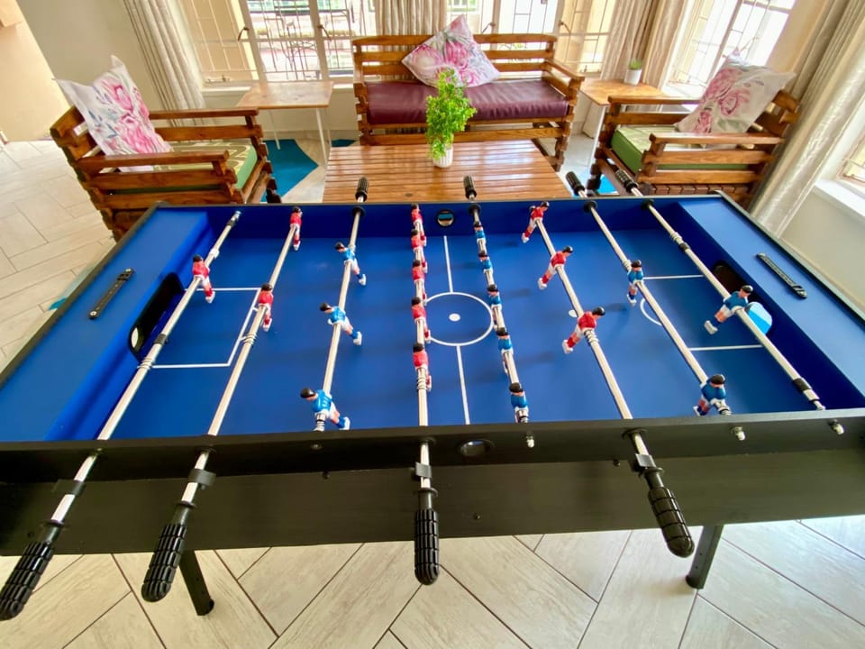 Game Room, Table tennis